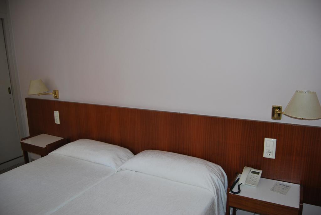 Hotel Balneario Prats Caldes de Malavella Buitenkant foto